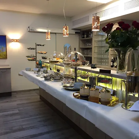 Fritz Schoene Lage Im Gruenen Mit Regionaler Kueche Kostenfreien Parkplaetzen Und E Ladestation ホテル 3*