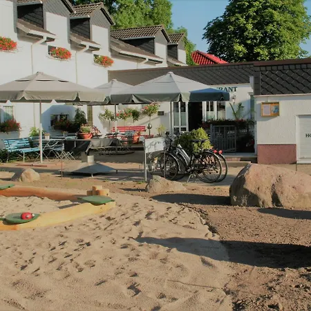 ホテル Fritz Schoene Lage Im Gruenen Mit Regionaler Kueche Kostenfreien Parkplaetzen Und E Ladestation