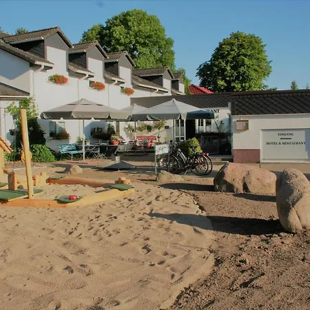 ホテル Fritz Schoene Lage Im Gruenen Mit Regionaler Kueche Kostenfreien Parkplaetzen Und E Ladestation